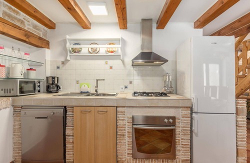 Sajini House | Lovely home in Barban-Sajini with sauna