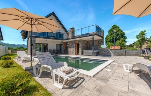 Gospic House | Lovely Home In Debelo Brdo With Sauna