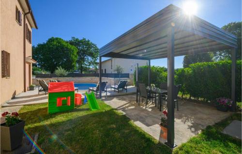 Rebici House | Lovely Home In Dobrani