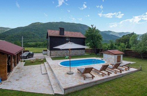 Gospic House | Lovely home in Gospic