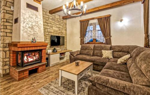 Gospic House | Lovely Home In Gospic With Wifi