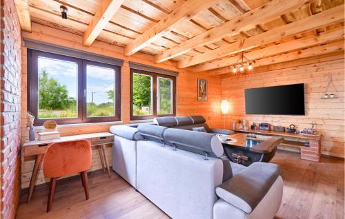 Grabrovnik House | Lovely Home In Grabrovnik With Sauna