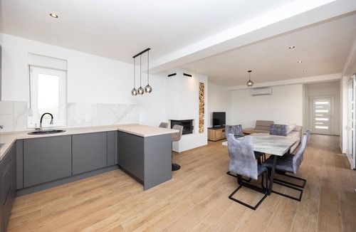 Kastel Stafilic House | Lovely home in Kastel Stafilic
