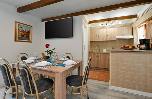 Jalzabet House | Lovely home in Jalzabet