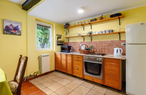 Pican House | Lovely home in Jurani