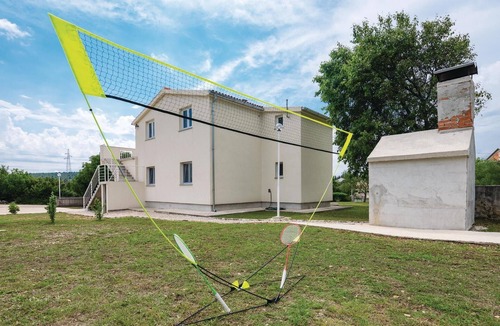 Krusevo House | Lovely home in Krusevo with WiFi