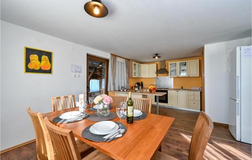 Bjelovar House | Lovely Home In Kupinovac