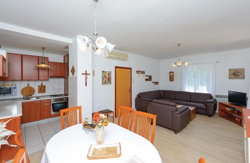 Mocici House | Lovely home in Mocici