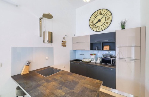 Okrug Donji House | Lovely home in Okrug Donji