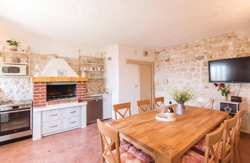 Igrane House | Lovely home in Podgora with house sea view