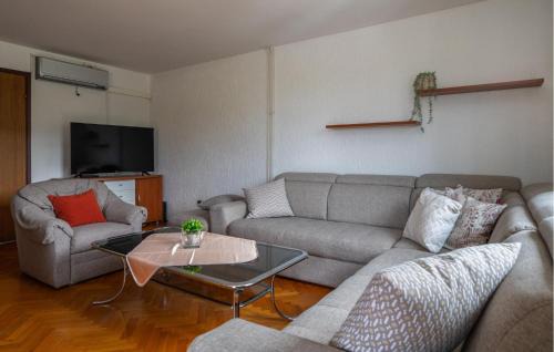 Vintijan House | Lovely Home In Pula With Sauna