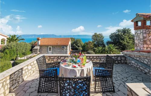 Ravni House | Lovely Home In Ravni With Wifi