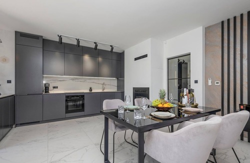Prolozac House | Lovely home in Ricice with sauna