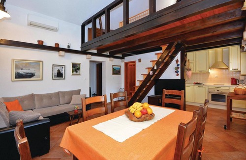 Stari Grad House | Lovely home in Stari Grad