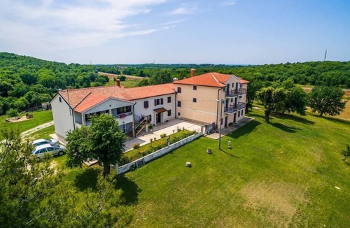 Vrvari Apartment | Lovely House LINDI in Poreč- One-bedroom apartment