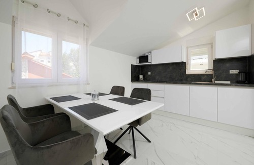 Mastrinka Apartment | Lovely ❤ sea view apt for 2+1, beach at 250 m