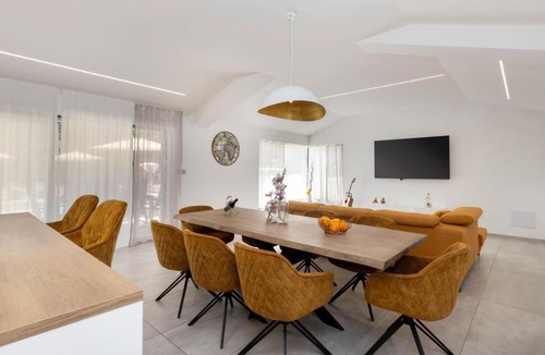 Becici Villa | Lumiére