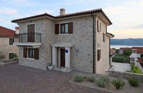 Linardici Villa | Lurda