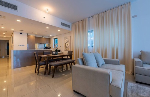 Abu Dhabi Apartment | Luxe Living in Al Reem Island’s