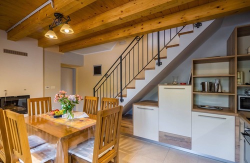 Rakalj House | Luxuriöse Villa auf großem Privatgrundstück by Interhome