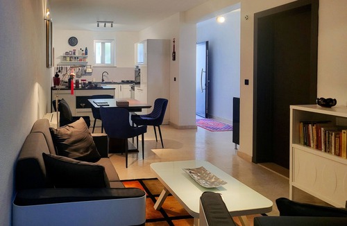 Postira Apartment | Luxurious apartment in charming fishing village Postira with private Pool.