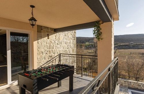 Blaca House | Luxurious home in Blaca
