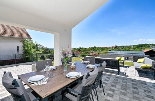 Dugo Selo House | Luxurious home in Dugo Selo with sauna