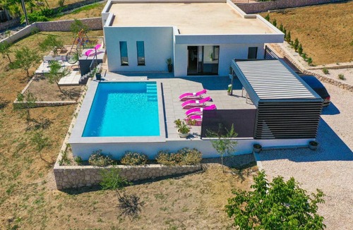 Prolozac House | Luxurious Home In Glavina Donja