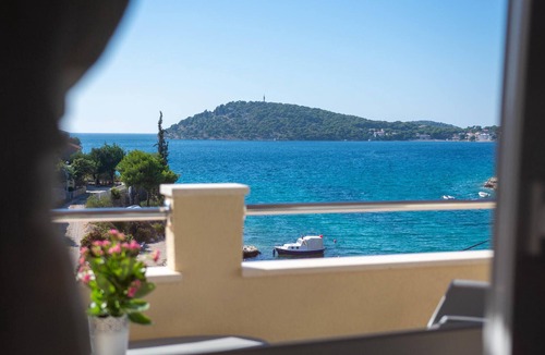 Dvornica House | Luxurious home in Kalebova Luka with sauna