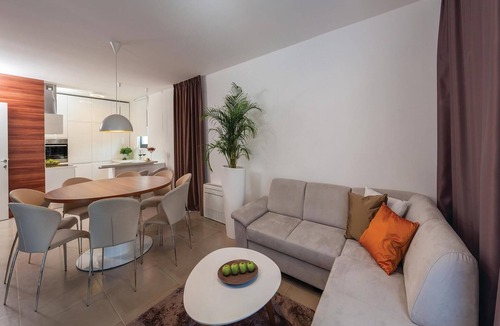 Okrug Gornji House | Luxurious home in Okrug Gornji with sauna