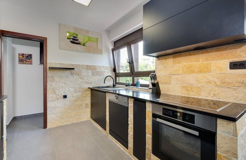 Jakovlje House | Luxurious home in Igrisce