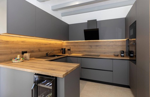Nedescina House | Luxurious home in Nedescina