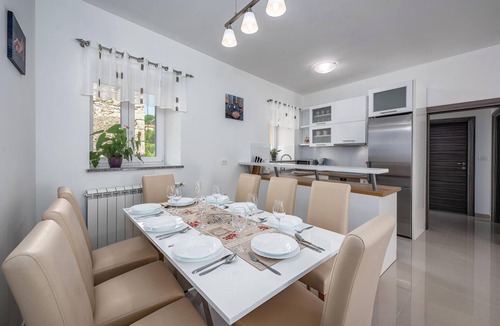 Plomin House | Luxurious home in Plomin