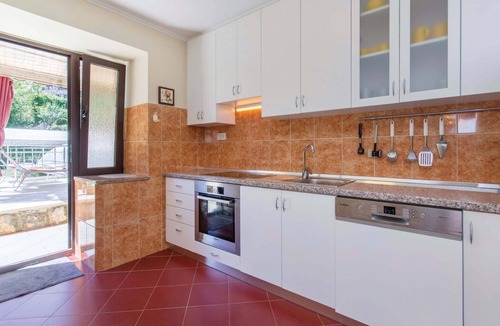 Pobri House | Luxurious home in Pobri with private swimming pool, can be inside or outside