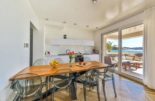 Trogir House | Luxurious home in Trogir with sauna