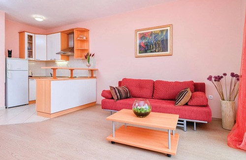 Pokrivenik House | Luxurious home in Zastrazisce with house sea view