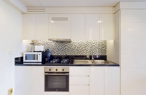 Sheikh Zayed Road Apartment | Luxurious Studio l Prime Area l City View