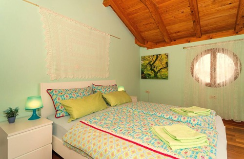 Matulji Villa | Luxurious Villa in Ružići Croatia with Private Pool and Garden