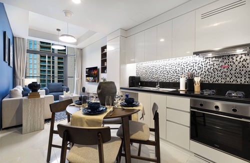 Business Bay Apartment | Luxury 1BR 5 Min to Burj Khalifa Prime Stay