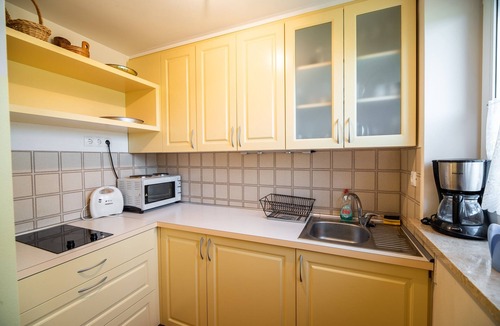 Ivancna Gorica House | Luxury Apartment Ana with Hot tub