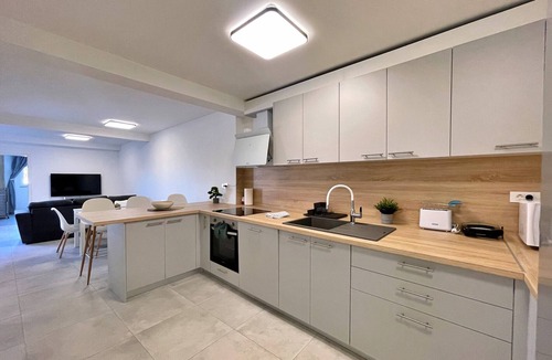 Silo Apartment | Luxury Apartment Bonum - modern, luxury, private swimming pool, terrace, air conditioning, private parking, washing machine
