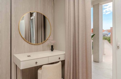 Sukosan Apartment | Luxury Apartments & Suites Dijan