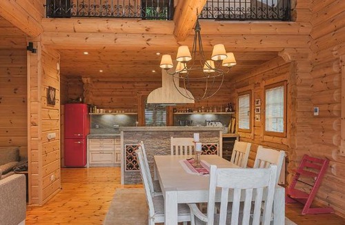 Kranjska Gora Villa | Luxury Private Alpine Log Chalet with SPA at Lake Jasna, Kranjska Gora