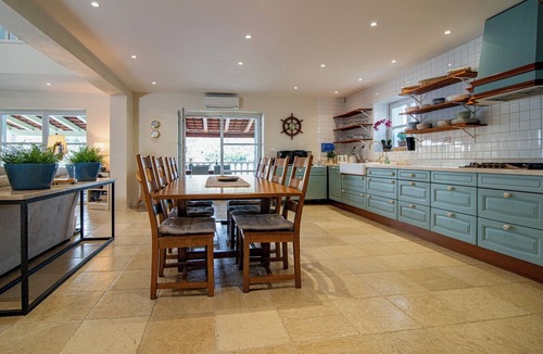 Vinisce Villa | Luxury Seafront Villa Croatia: Private Heated Pool
