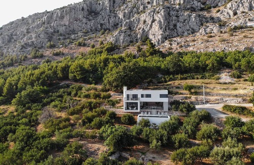 Jesenice Villa | Luxury Villa Aileron with Pool
