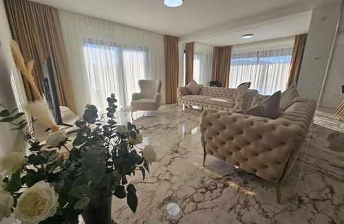 Donji Prolozac Villa | Luxury Villa Aurelia near Imotski, private pool
