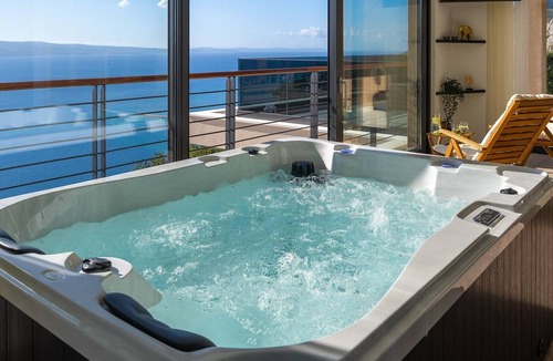 Borak Villa | Luxury Villa La Mirada