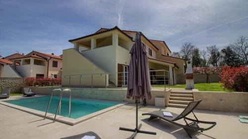 Banjole Villa | Luxury villa Mar with pool 200m from the beach and restaurants