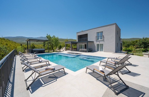 Podstrana Villa | Luxury villa Natali with pool, terrace and sea view