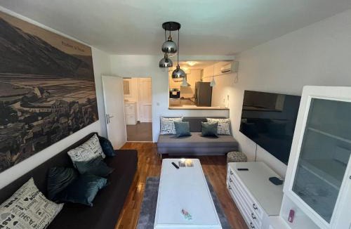 Kobas Apartment | Main Street Apartment